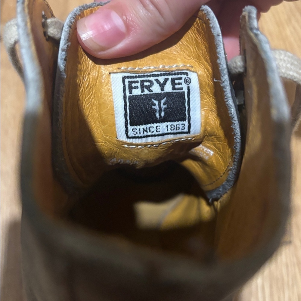 FRYE Sabrina heeled boots - Picture 3 of 13